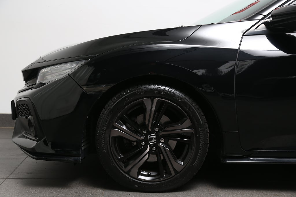 Honda Civic 1,5 i-VTEC 182hk Turbo Sport 5-dörrar Navi 2017