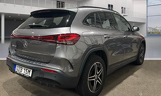 SUV Mercedes-Benz EQA 2 av 12