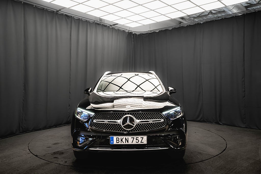 Mercedes-Benz GLC 300 d e 4M AMG DRAG DISTRONIC DIGITALA-LED MOMS 333hk