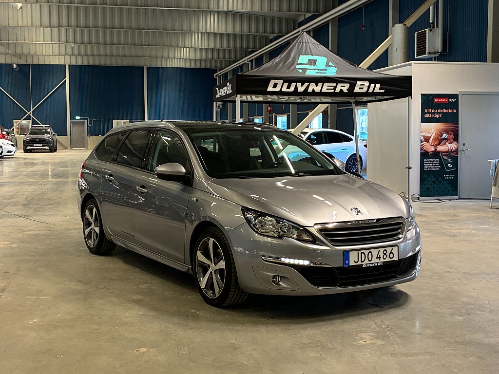Peugeot 308 SW 1.2 PureTech 130Hk Active | Pano | Vinterhjul