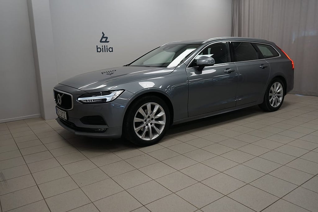 Volvo V90 D4 AWD Momentum Advanced SE | Drag |