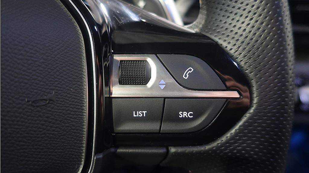 Bild på Peugeot 3008 GT 1.2 PT 130hk Aut - ELBAKLUCKA