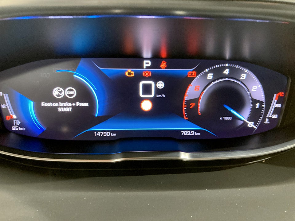 Bild på Peugeot 5008 GT Black Pack 1.2 PT Aut 7-SITS B-KAMERA CARPLAY 130hk