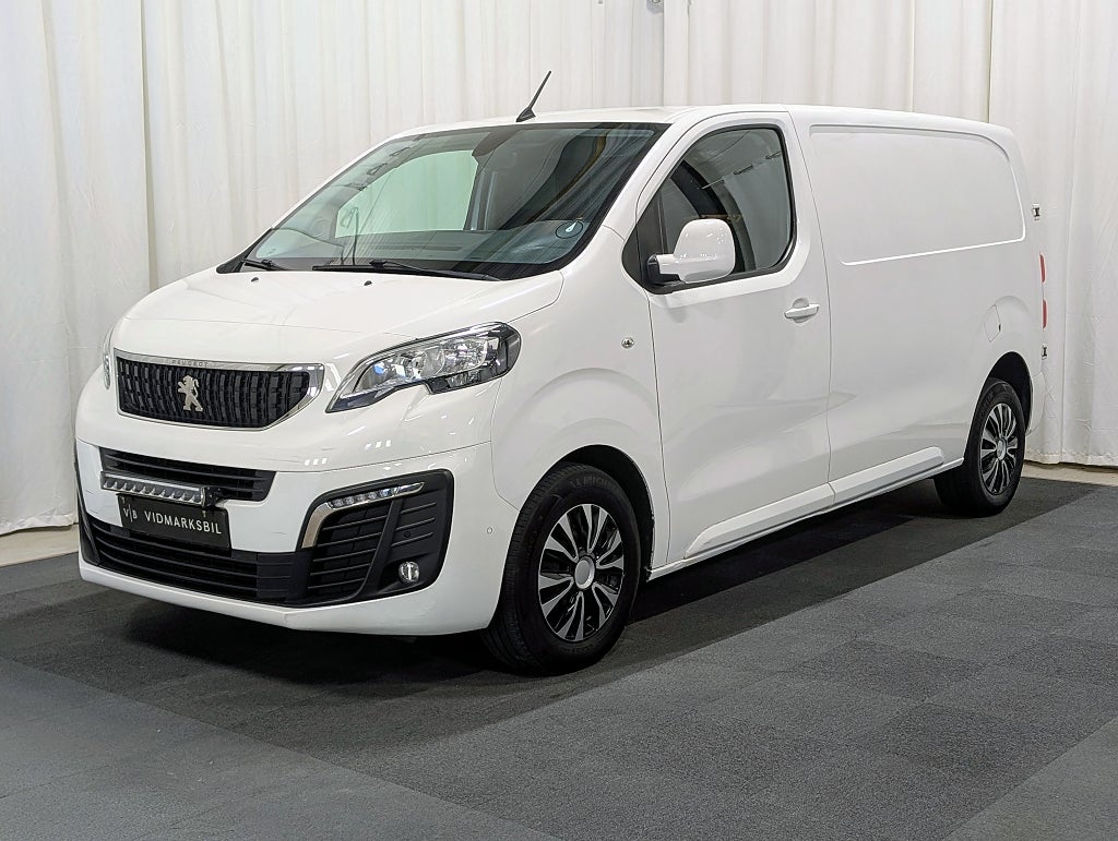 Peugeot Expert Panel Van 1.2t 2.0 BlueHDi 120|L2|Moms|Drag|Värmare|