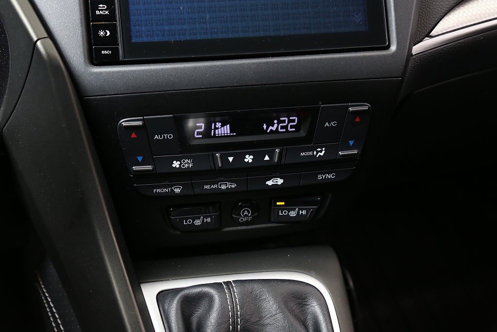 Honda Civic 1,6 i-DTEC 120hk Sport 5d Nybesikt Motorvärmare