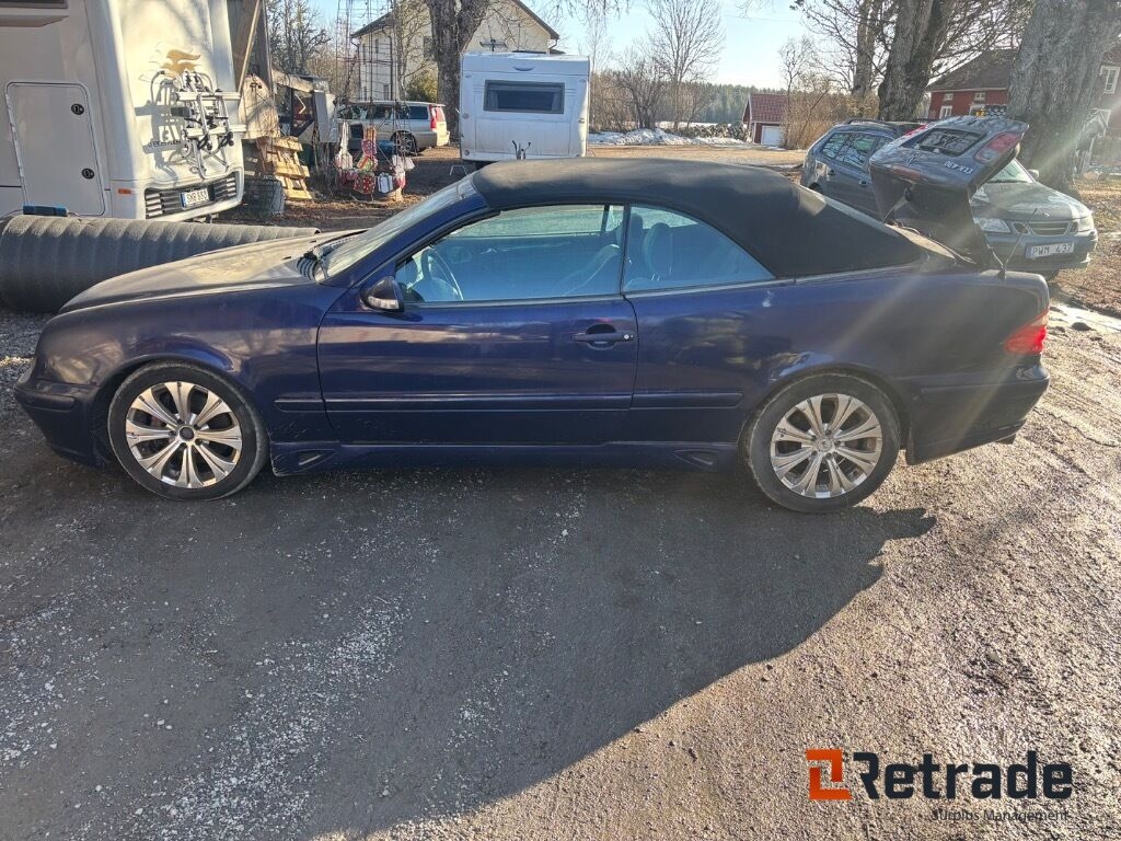 Mercedes-Benz CLK 430 cab 4,3L V8 2001, bild 2/23
