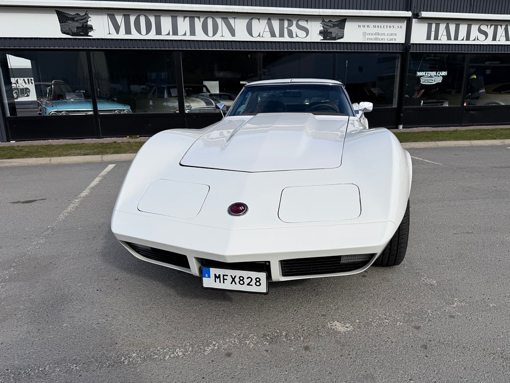 Chevrolet Corvette Stingray V8