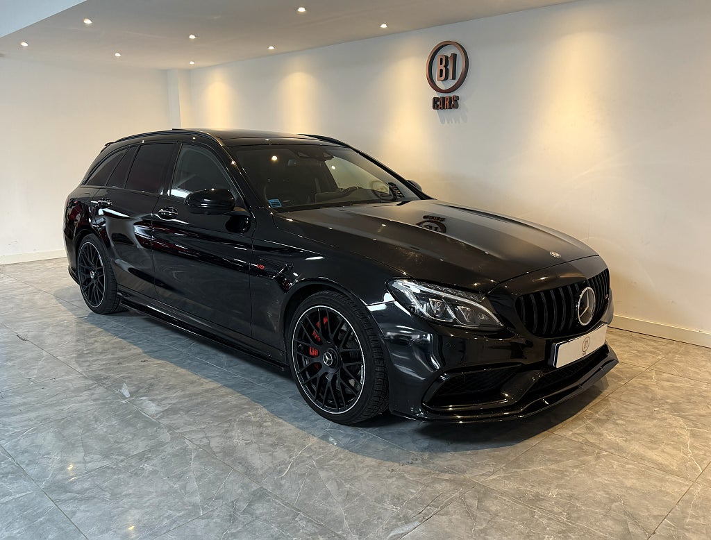 Mercedes-Benz AMG C 63 S T AMG Speedshift 510HK PANO BURMESTER SPORTAVGAS