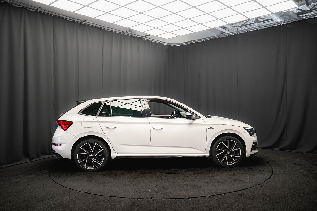 Skoda Scala TSI MONTE CARLO PANO DRAG KAMERA CARPLAY MOMS