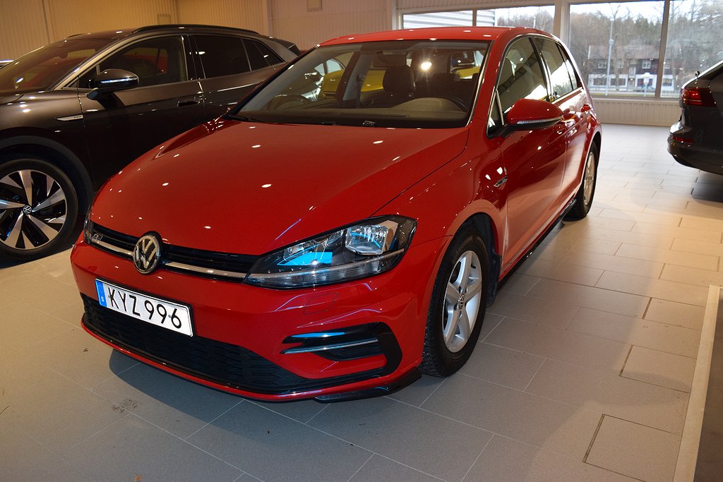 Volkswagen Golf 5-dörrar 1.0 TSI R-Line Euro 6 17 tum