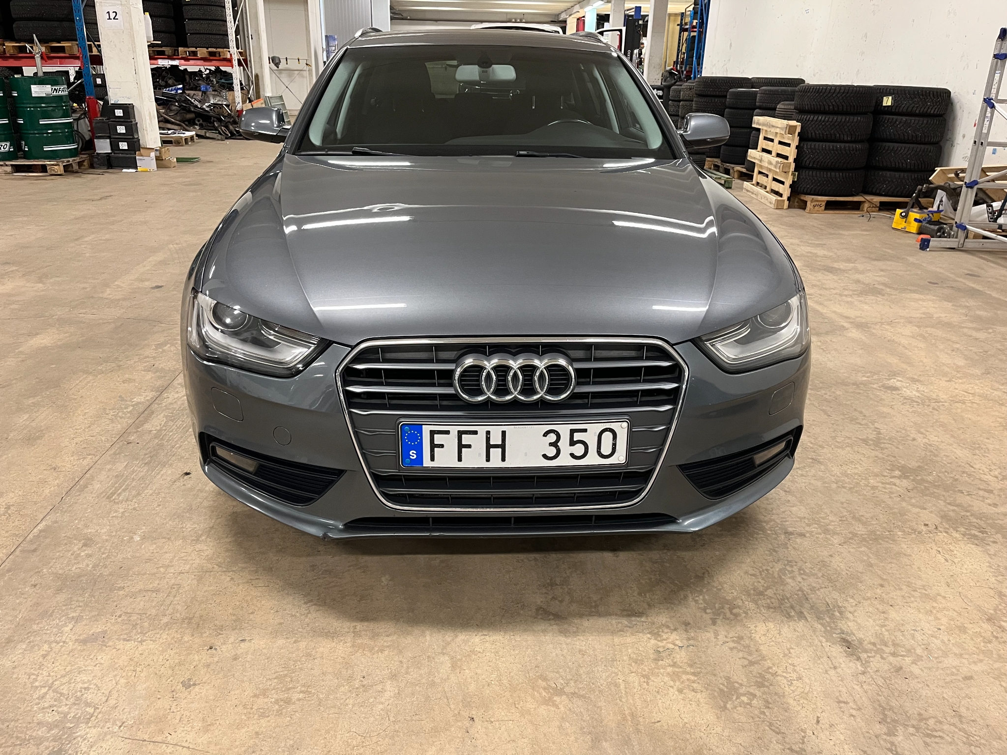 Audi A4 Avant 1.8 TFSI Comfort Euro 6 2014, kuva 4/42