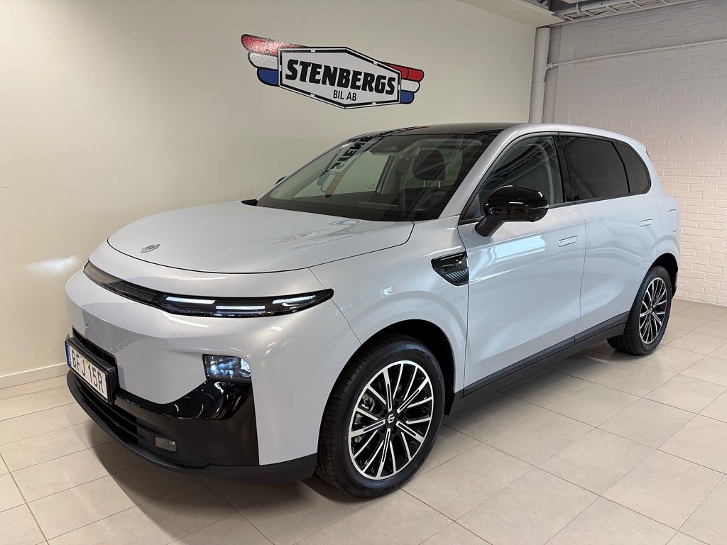 Leapmotor B10 EREV 1.5 + 18.8 kWh Euro 6 thumbnail