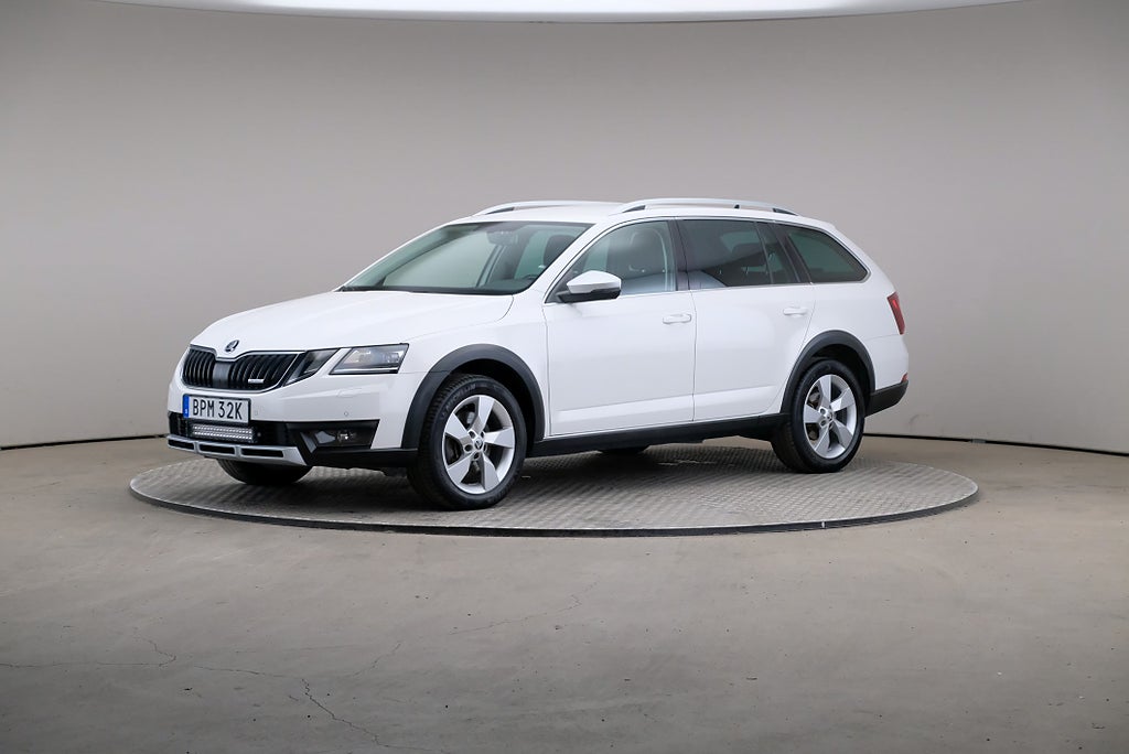 Skoda Octavia Skoda Octavia Scout TDI 184 4X4 Business Adventure