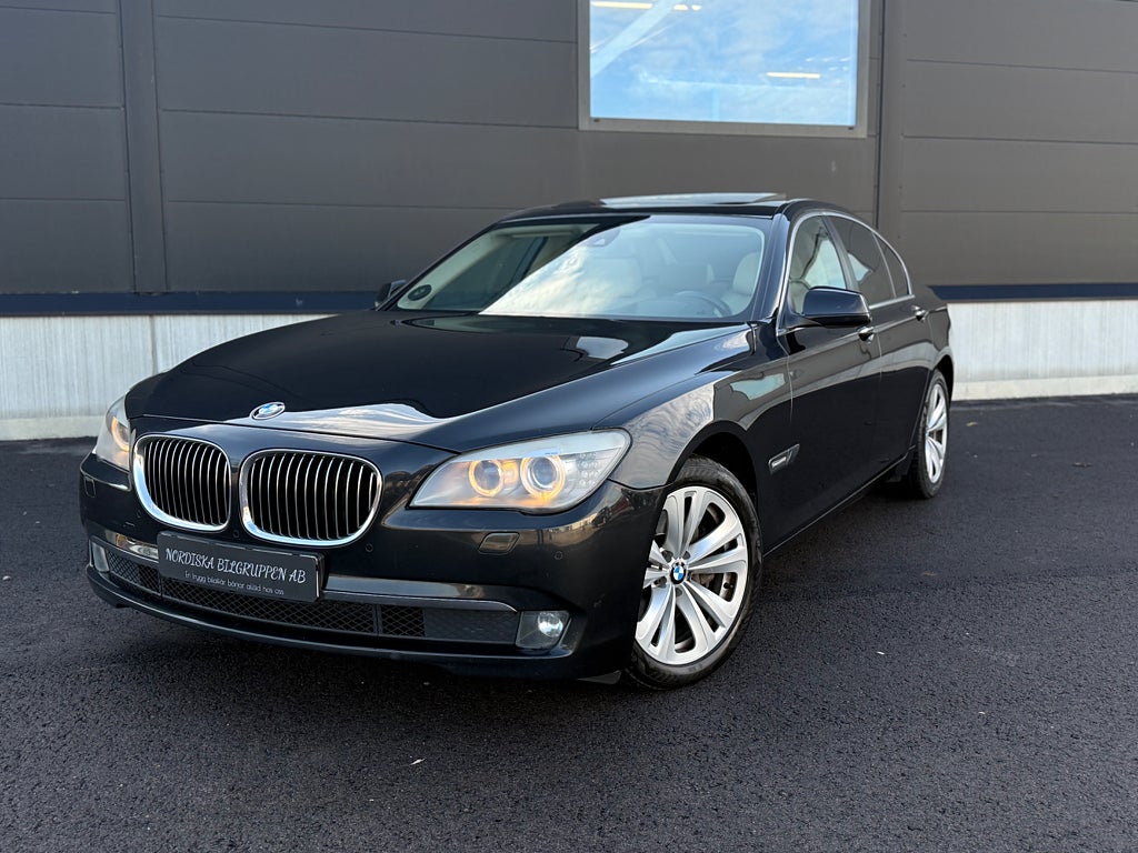 BMW 730 d Steptronic Euro 5, softclose, gps, 