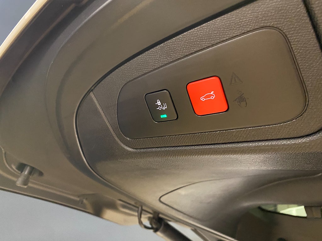 Bild på DS 7 Crossback E-Tense Exclusive 4x4 300hk Aut - PANORAMA