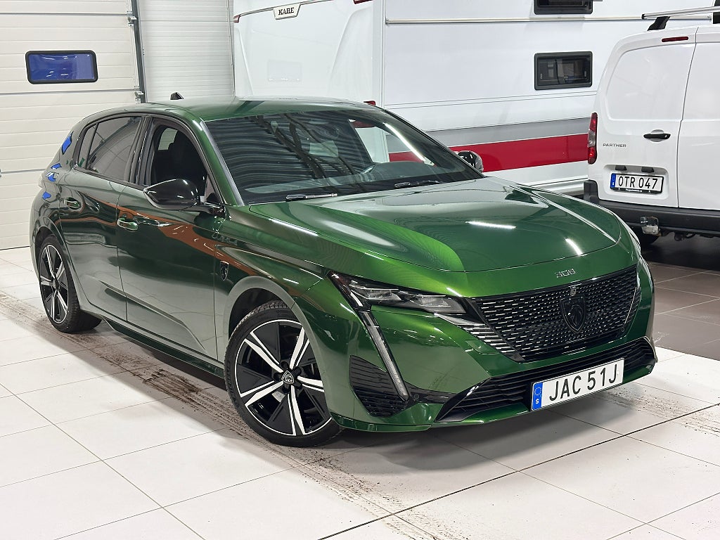 Peugeot 308 GT Plug-In Hybrid 225hk EAT Nyservad  thumbnail