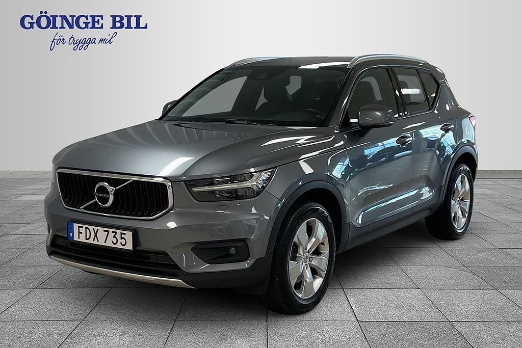 Volvo XC40 D4 AWD Momentum Intro Edition/ Backkamera/ Nav...
