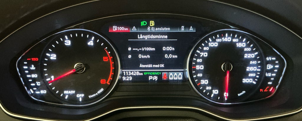 Audi A4 40 TDI quattro Proline Värmare Drag Sedan - bild 7