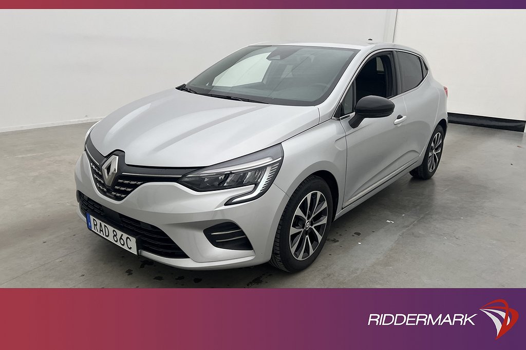 Renault Clio 1.0 91hk Intens Kamera Navi Rattvärme Halvskinn