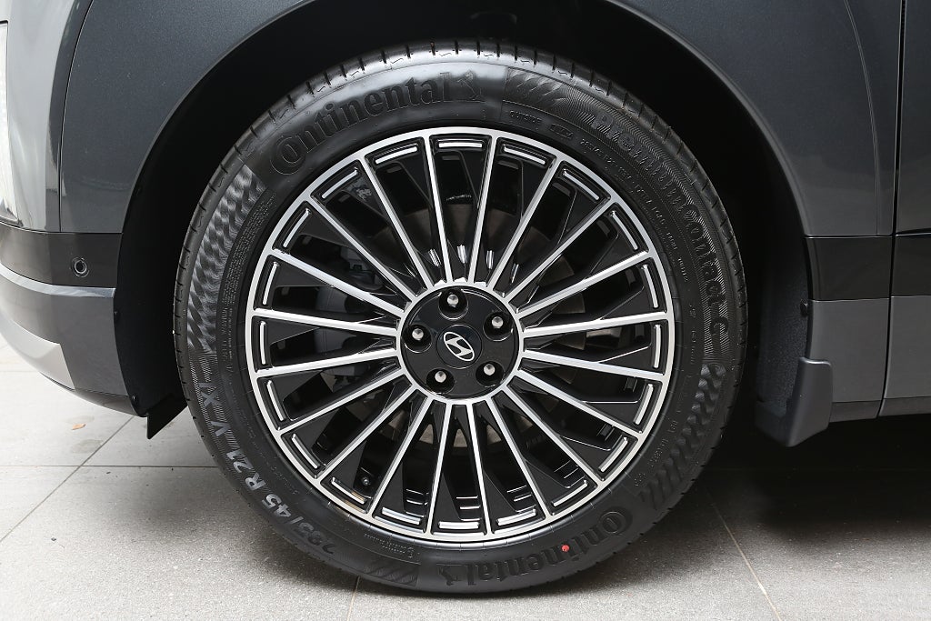 Hyundai IONIQ 9 6-sits AWD 110kWh Perf Calligraphy | fd. demobil 2026