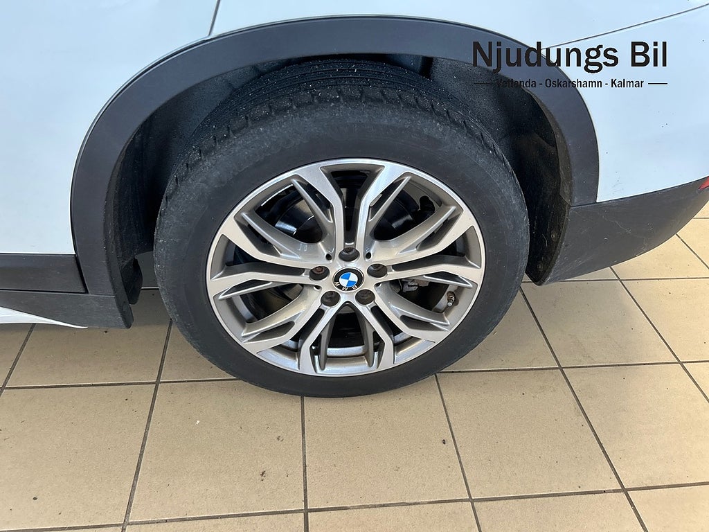 BMW X1 2018 - miniatyr 10