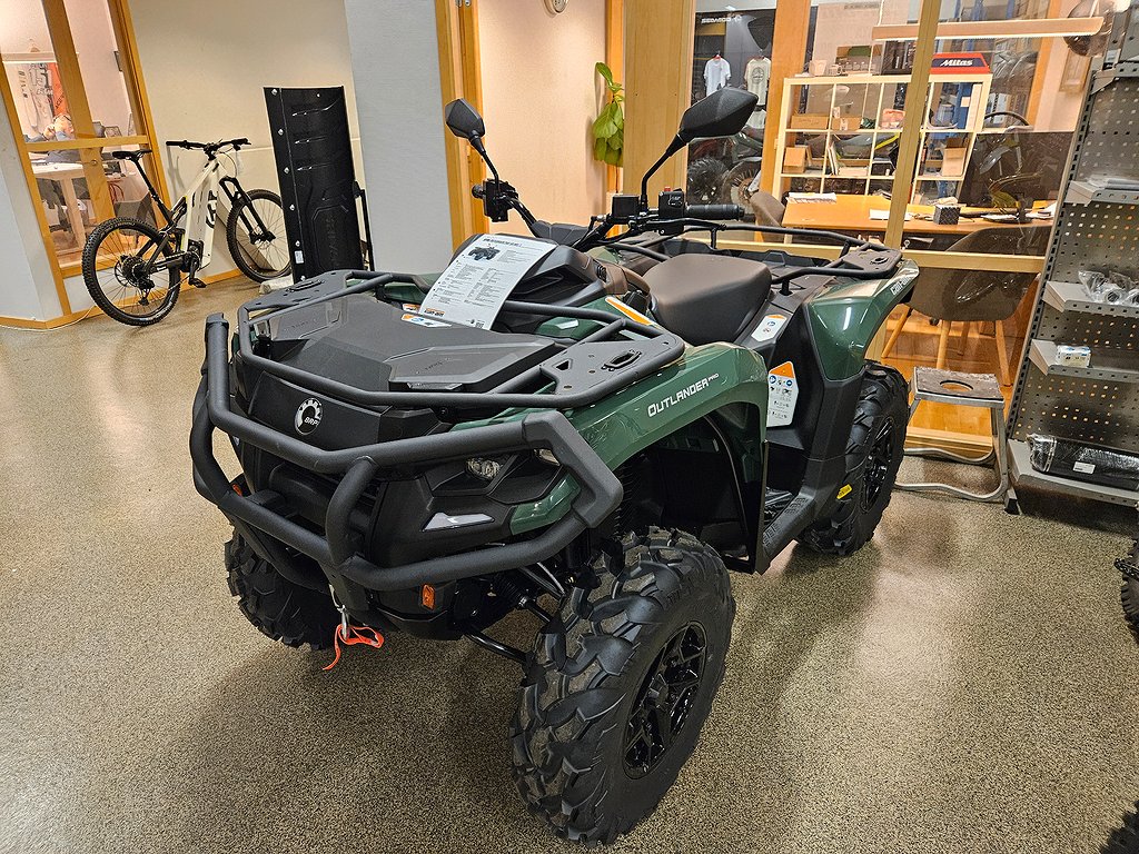 Can-Am Outlander PRO XU T HD7 ABS TILLEHÖRSKAMPANJ + 0% 