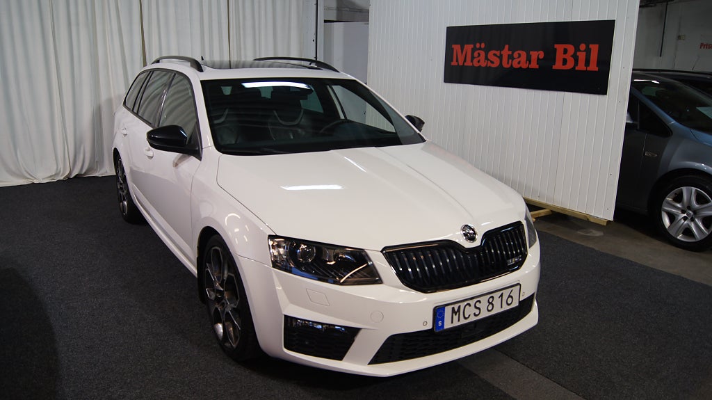 Skoda Octavia Kombi 2.0 TDI 4x4 RS Dragkrok 