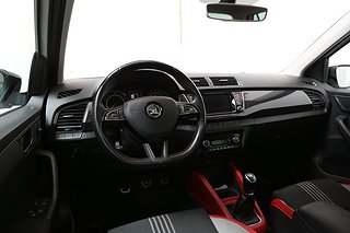 Halvkombi Skoda Fabia 14 av 24