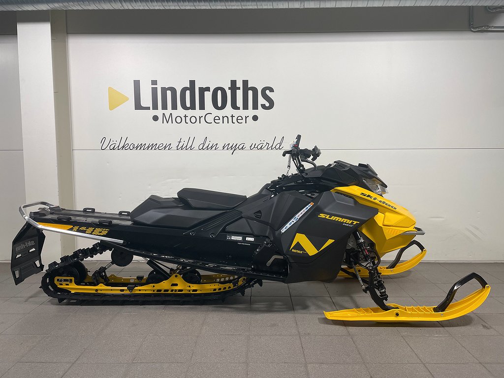 Ski-Doo Summit NEO+ 600 EFI 55hk -24 