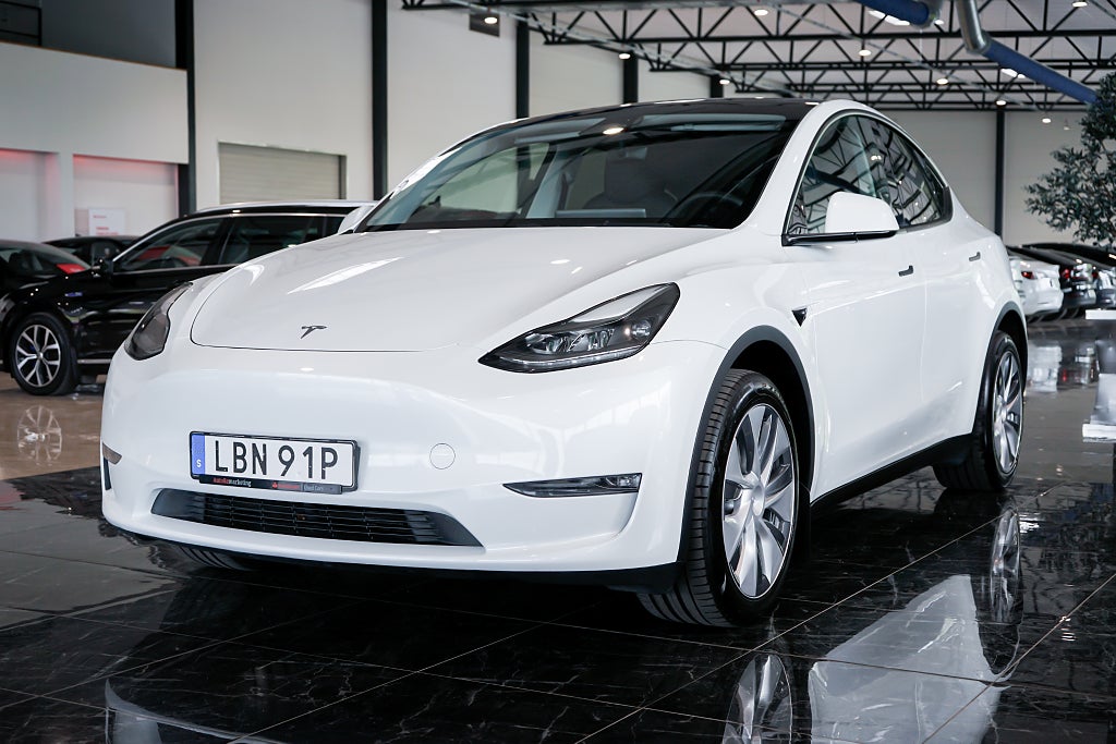 Tesla Model Y Long Range AWD 514HK Glastak Kamera Drag