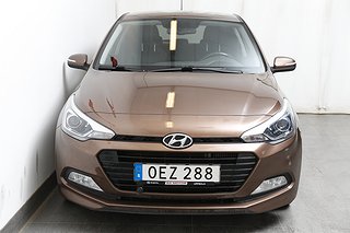Halvkombi Hyundai i20 5 av 17