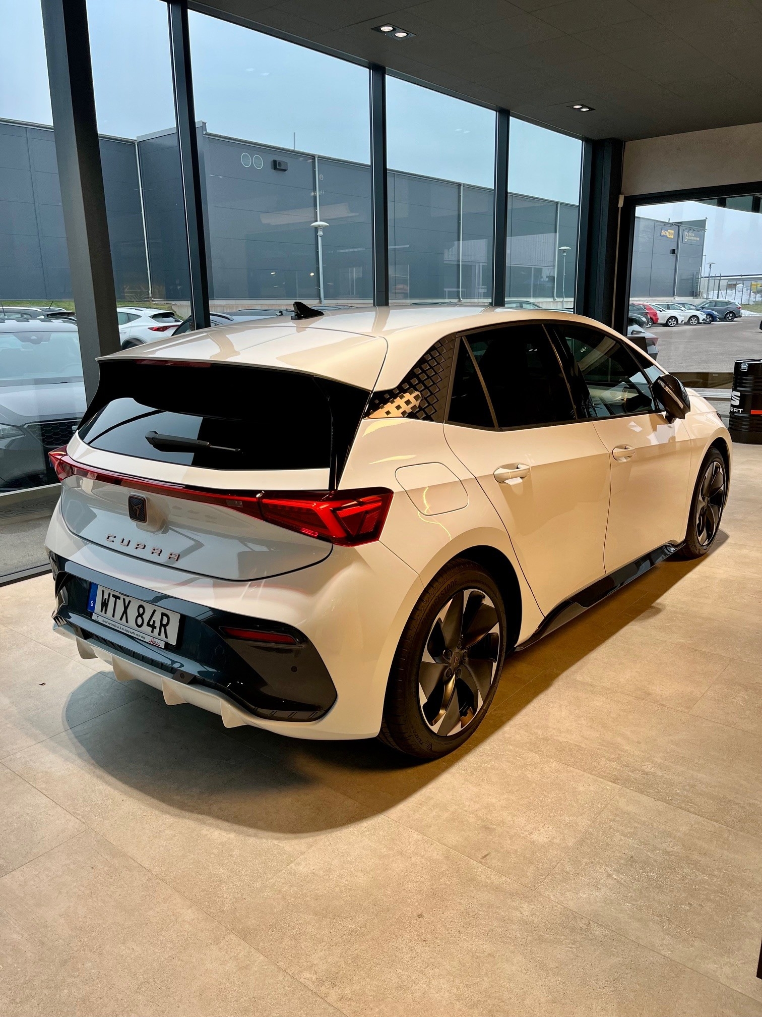 Cupra Born 59 kWh 204hk 2026, photo 2/10