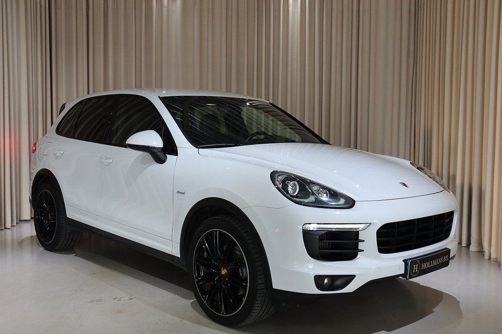 Porsche Cayenne Diesel Drag Kamera Bose Sport Chrono 262HK