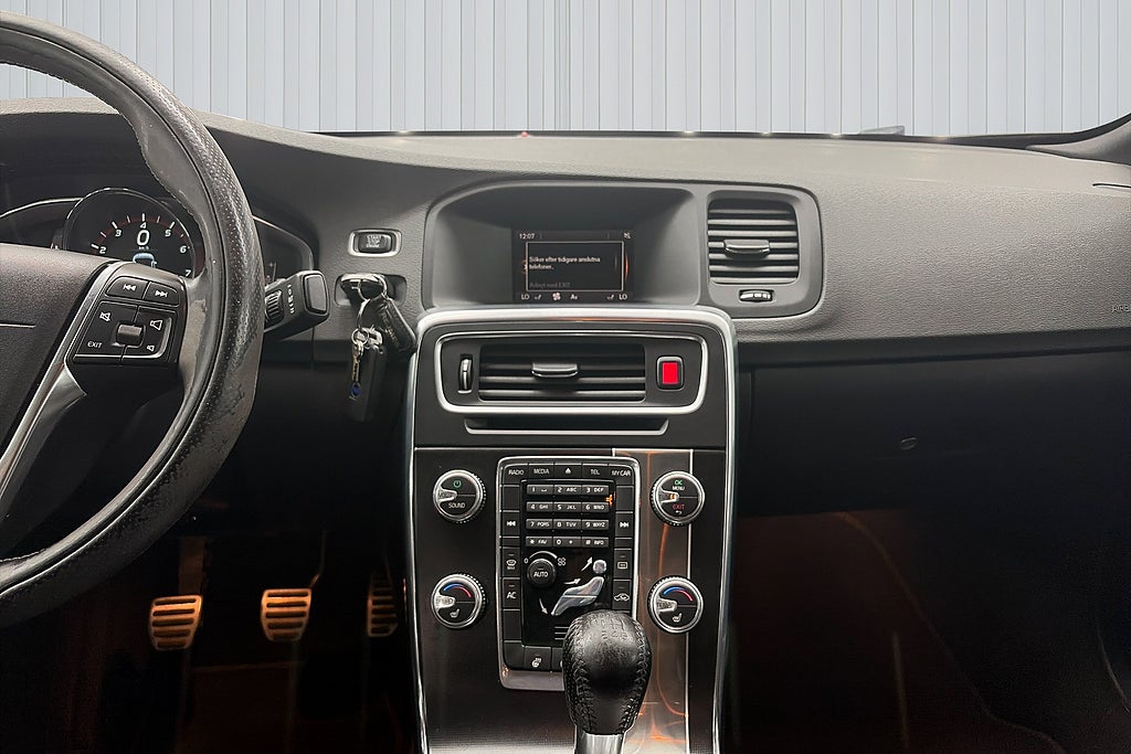 Volvo S60 2015
