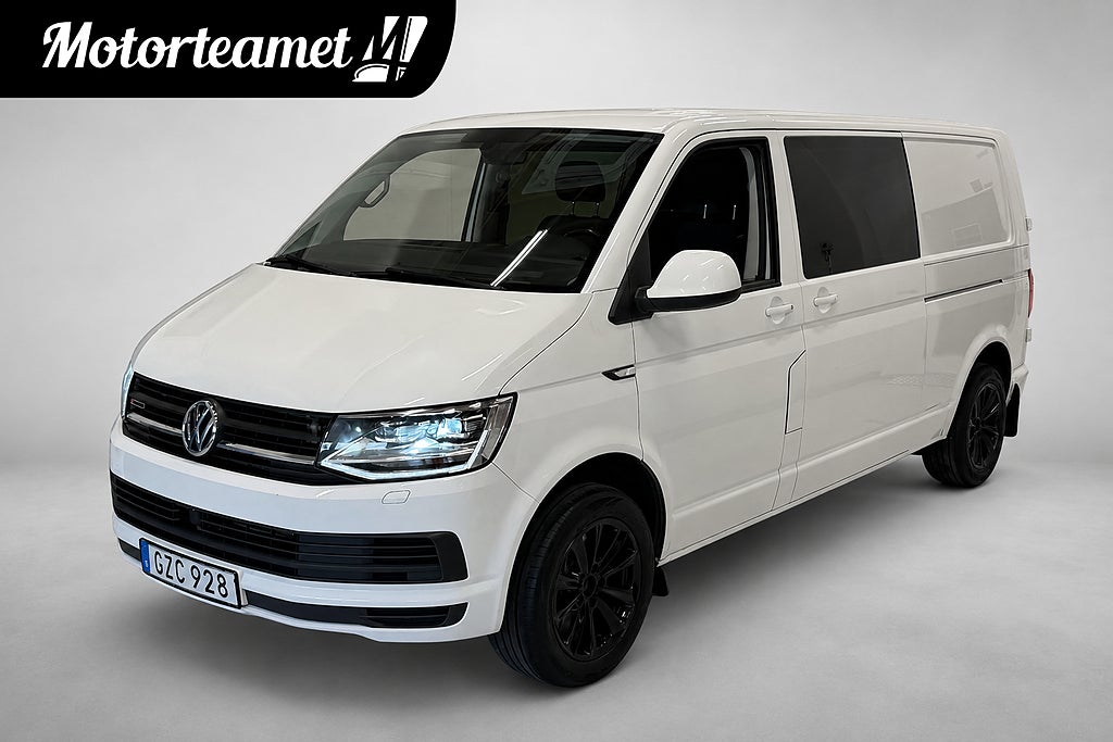 Volkswagen Transporter Kombi 5-sits 2.0 TDI 4Motion D-Värm Carplay Drag Nyserv