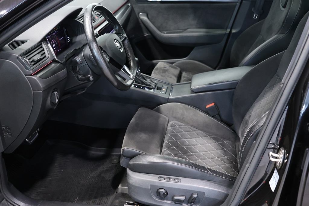Skoda Superb 2020, kuva 5/10