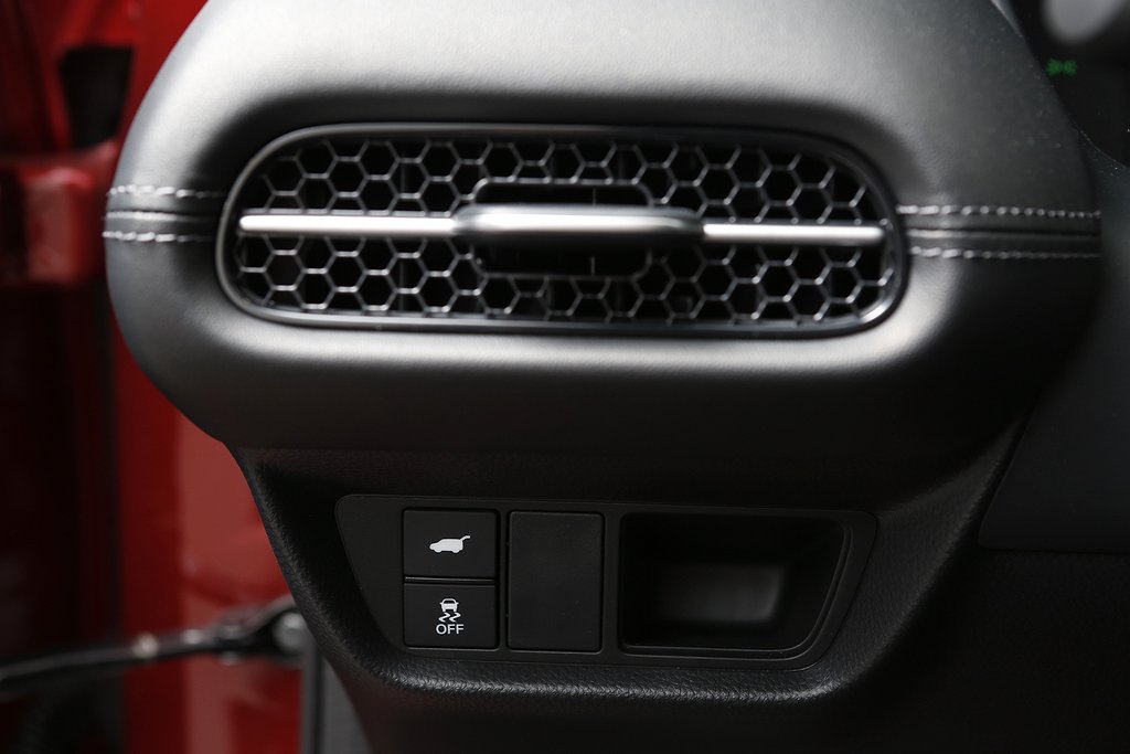 Honda ZR-V FullHybrid Advance i Lager| 5år Service+Vintehjul 2024