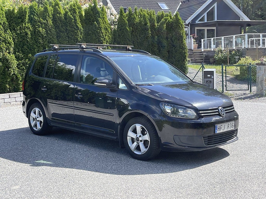 Volkswagen Touran 7-seater 2.0 TDI DPF, Masters, 2 brukare, 140hk, 2013