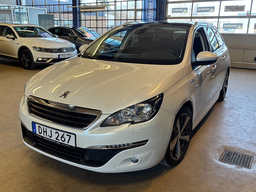 Peugeot 308 Automat SW 1.2 PureTech 130 Active Kombi *Panorama*