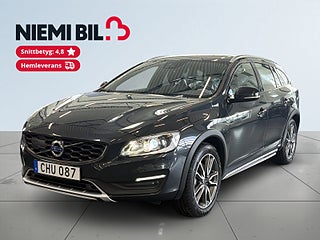 Volvo V60 Cross Country D4 Classic Pro S&V-hjul Värmare Skinn Navi Kamrem bytt – bild 1