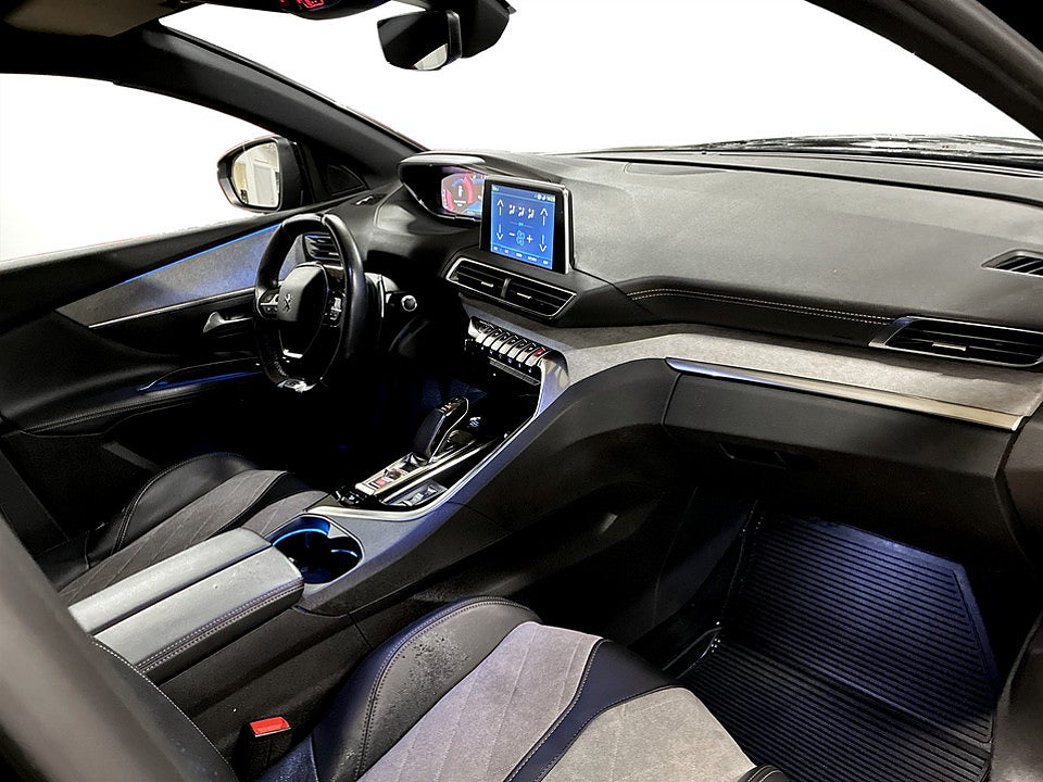 Bild på Peugeot 3008 GT HYBRID4 PHEV 300hk Aut CARPLAY NAVI