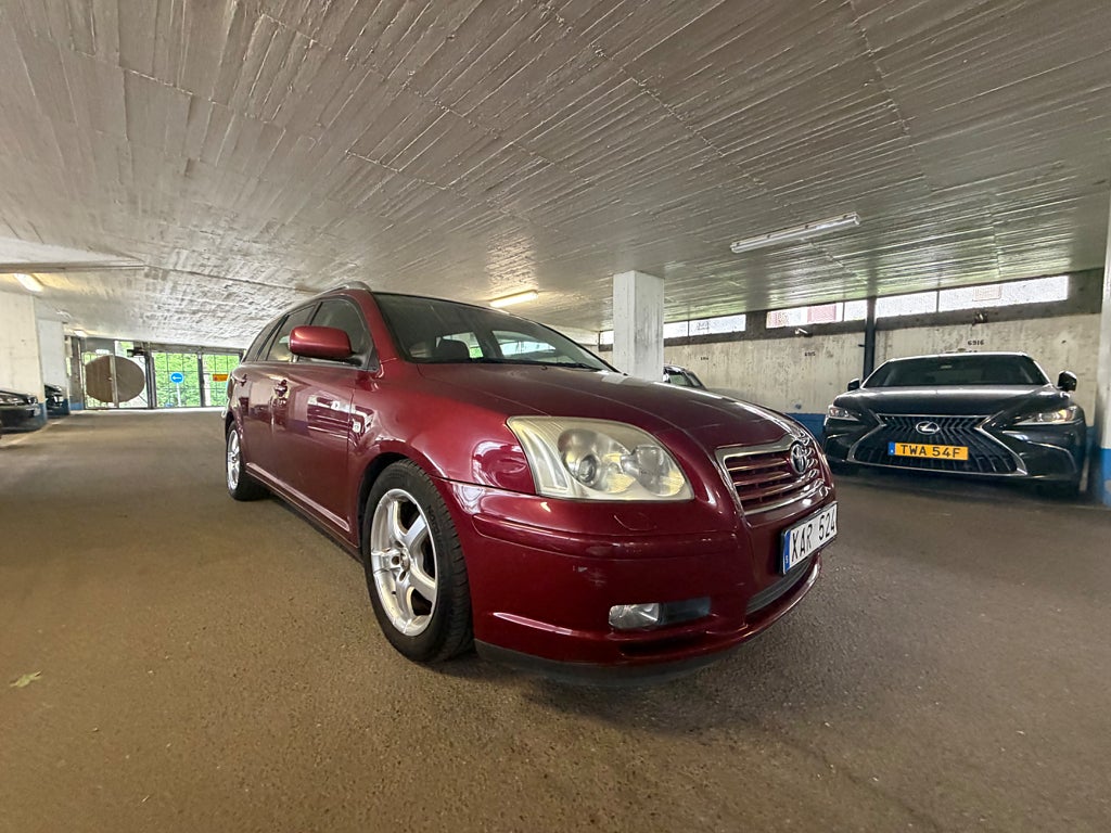 Toyota Avensis Kombi 2.0 D-4 VVT-i