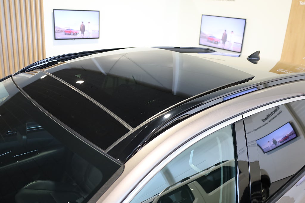 Hyundai Tucson Hybrid AWD Advanced Pano 360° Navi Krell Läder Keyless
