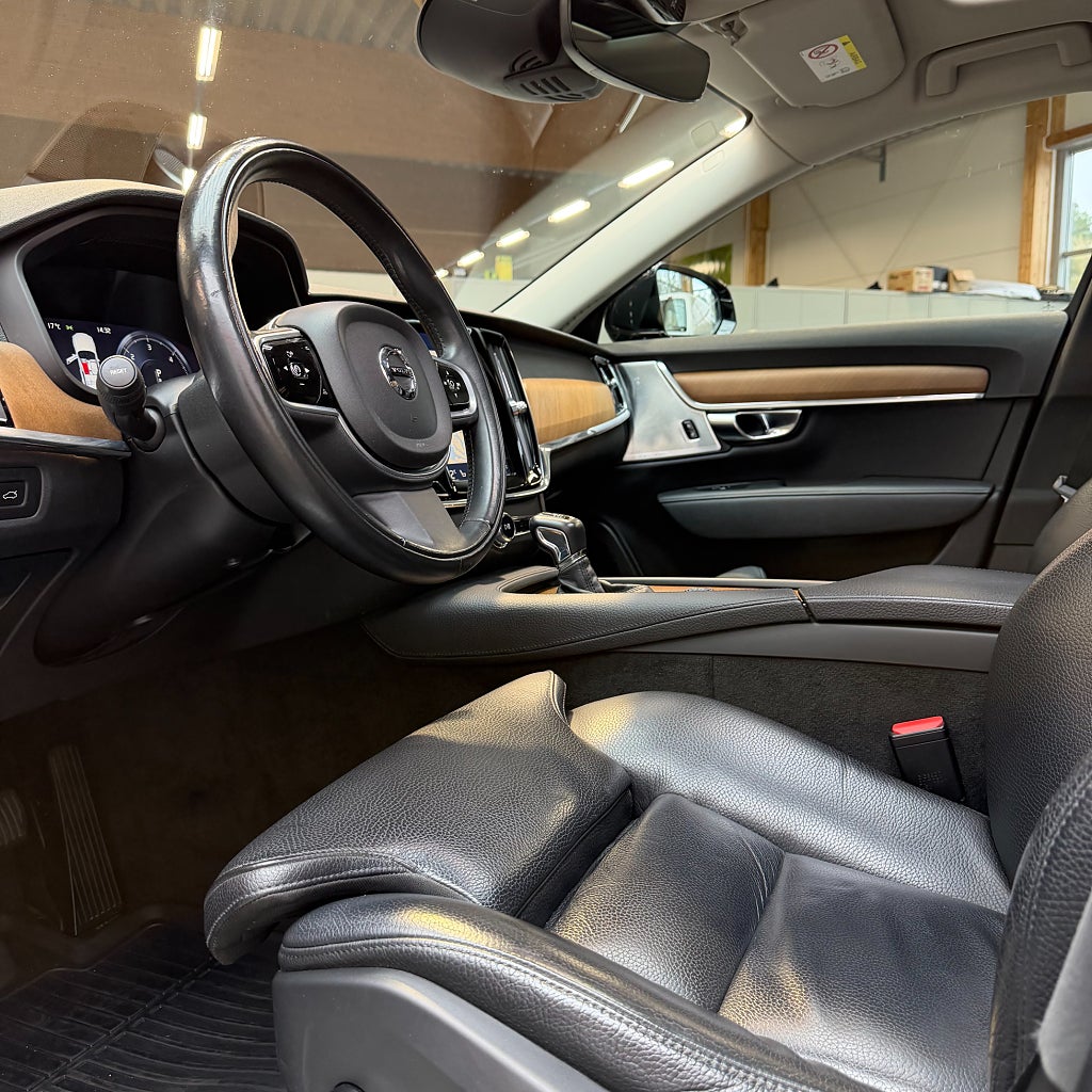 Volvo S90 D4 AWD Polestar Inscription B&W Taklucka B-Kamera Drag