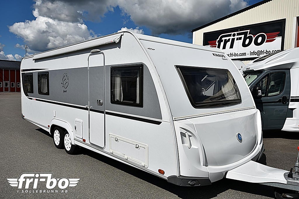 Knaus 700 UFK Sport, Barnkammare