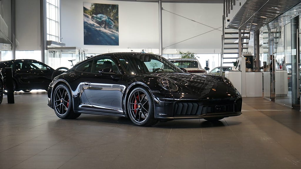 Porsche 911 Carrera GTS