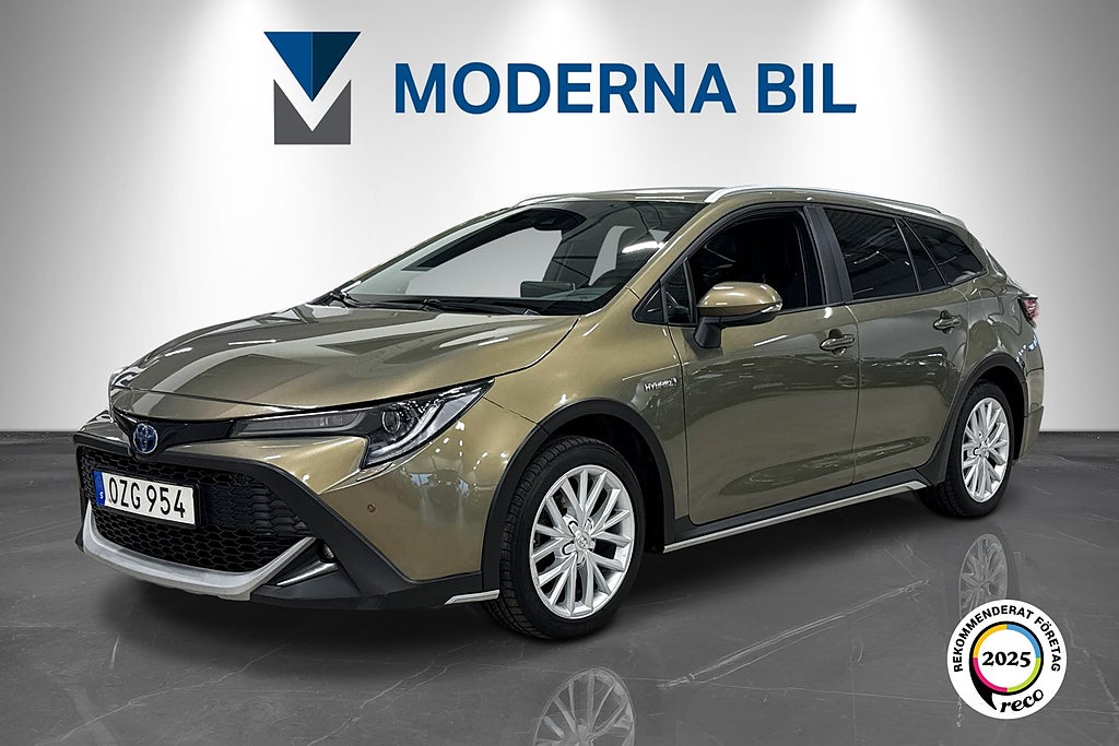 Toyota Corolla TREK Hybrid e-CVT Trek Moms Dragkrok B-Kamera Adaptiv 