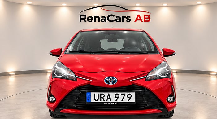 Toyota Yaris Yaris Hybrid e-CVT 101 hk–Automat–Nybesiktigad
