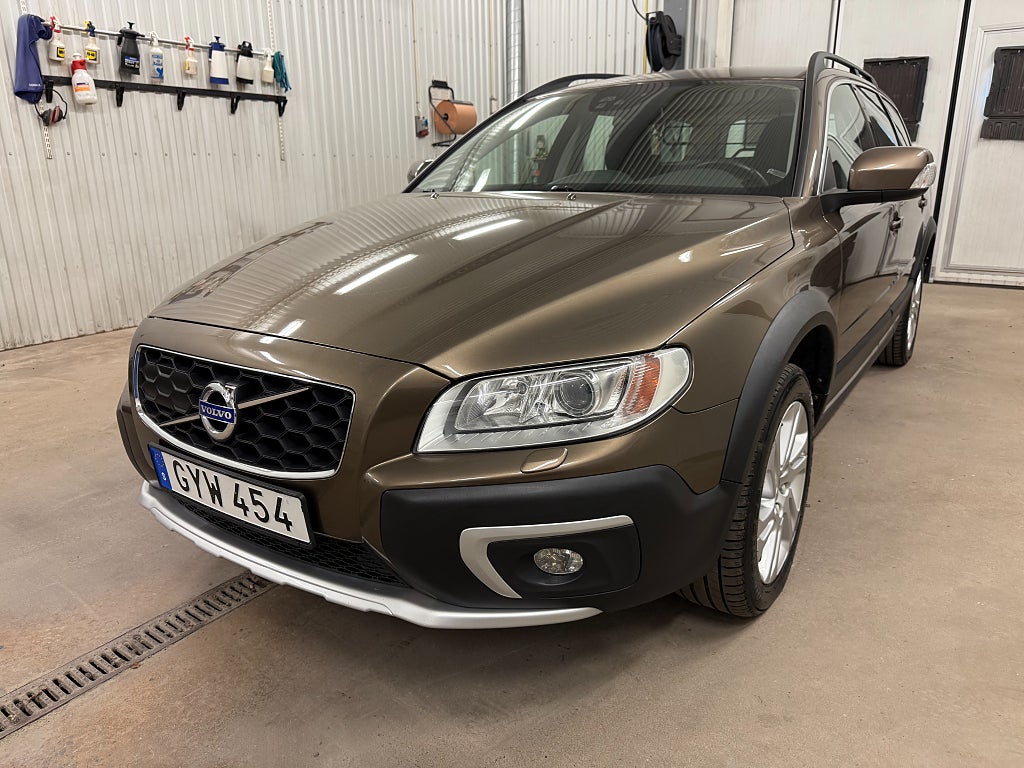 Volvo XC70 D4 AWD Classic Momentum EN ÄGARE