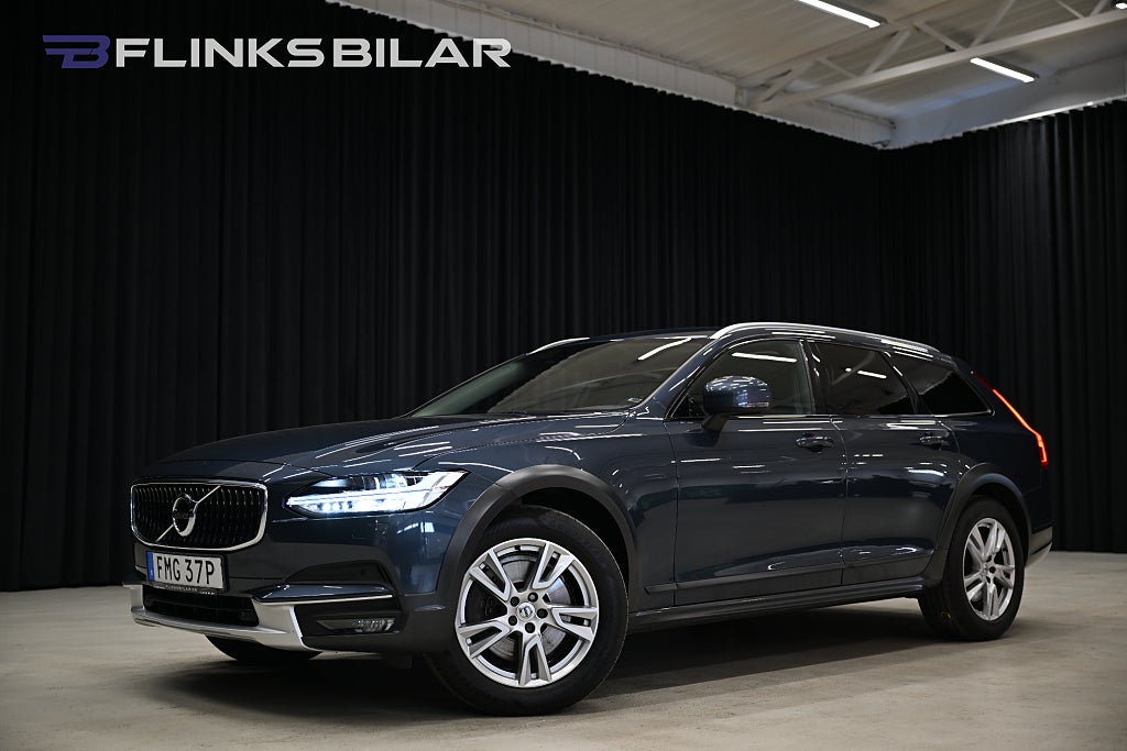 Volvo V90 Cross Country D4 AWD 190HK Automat|Drag|VOC|LED|Elbaklucka|Barnstolar